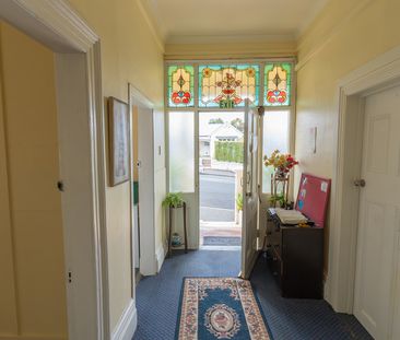 5-Bedroom Flat for Rent – Wi-Fi Included! - Photo 2