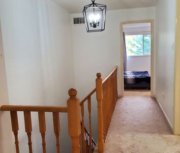 For Lease - 5134 Silvercreek Drive, Burlington, Ontario - Photo 4