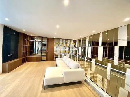 DUPLEX SPECTACULOS PRIMAVERII ONE CHARLES DE GAULLE de inchiriat Primaverii, Bucuresti - Fotografie 2