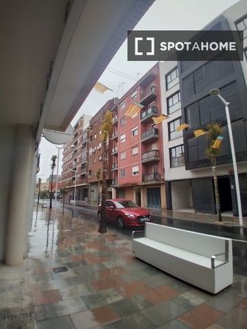 valencia, Valencian Community 46920 - Foto 2