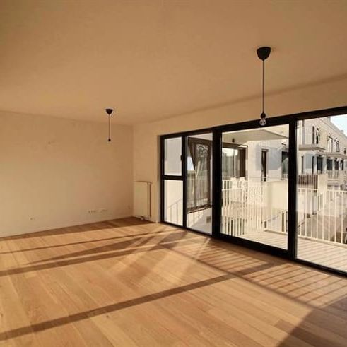 Appartement te huur - Photo 1