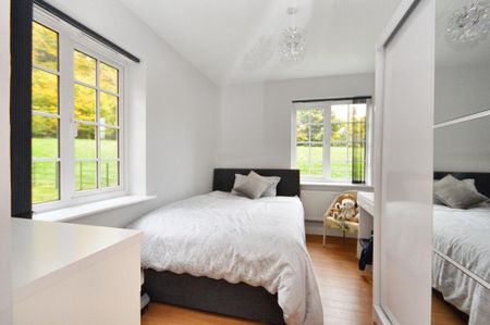 2 bedroom property to rent - Photo 2