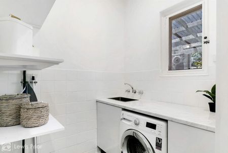 Family Home in Convenient Location - Photo 4