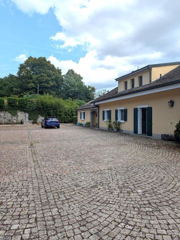 Splendide demeure dans les hauteurs de la Commune de Vich - Foto 4