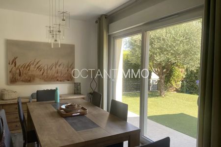 LOCATION MAISON DE CHARME 3CH VALBONNE A PIED DU VILLAGE - Photo 5