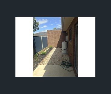 If You Love Convenience... - Photo 3