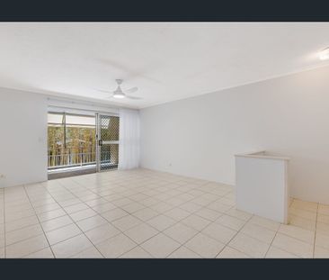 Beachside Unit in Sought-After Palm Beach Location - Photo 1