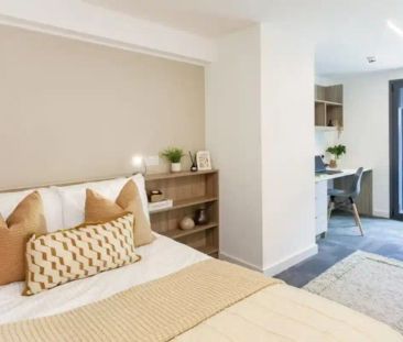 Standard Single Ensuite - Photo 4