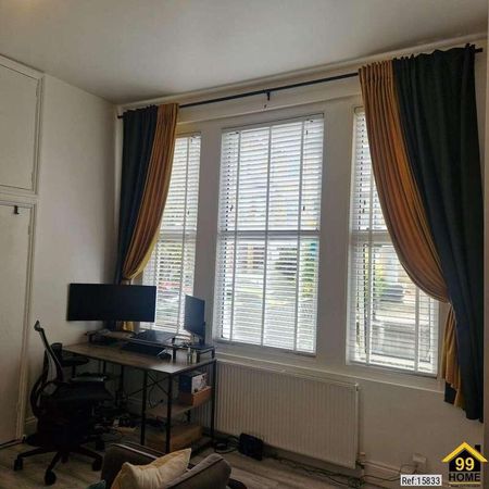 Brixton, London, Hill, SW2 - Photo 5