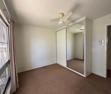 3 Bedroom Home for the Entertainer - Photo 1