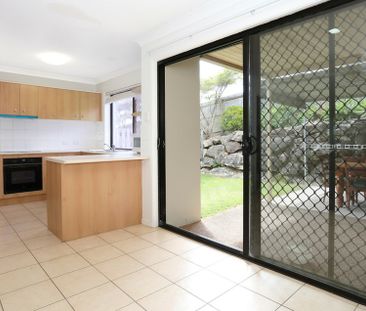 MODERN TOWNHOUSE WITH POOL IN COMPLEX - Photo 5