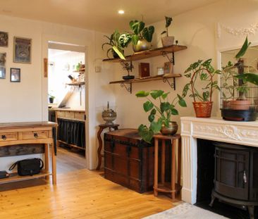 T2 - PROXIMITÉ PLACE DU VIEUX MARCHÉ - Photo 3