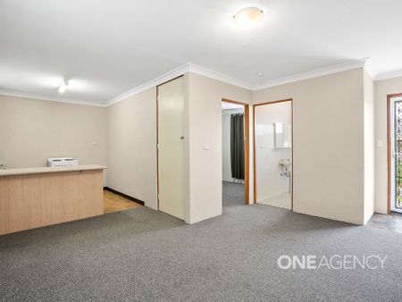 NEAT AND PRACTICAL UNIT - Photo 3