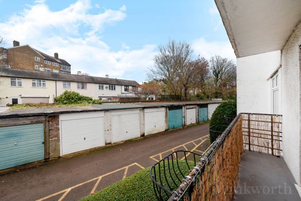 Taymount Rise, London, SE23 - Photo 1