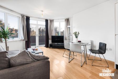 Sutton Court Road - Photo 3