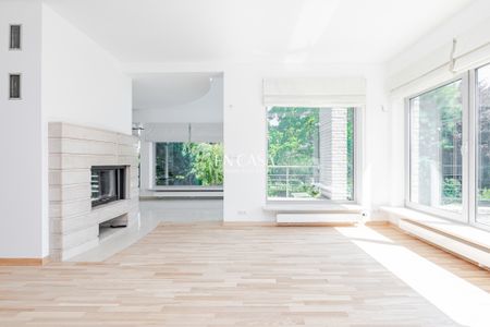 Idealny dla rodziny dom na Wilanowie - Zdjęcie 3