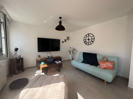 House - Photo 4