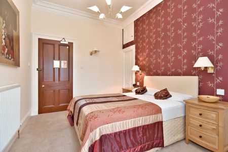 The Larches, 12A Queen Street, AB24 4EG, Aberdeen - Photo 5