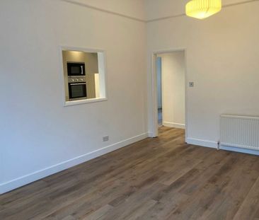 2 Bed Flat, Victoria Rise, SW4 - Photo 1