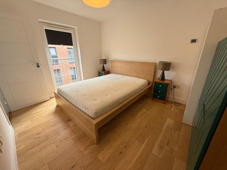 4 bedroom terraced house to rent - Photo 4