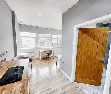 Studio to rent - Photo 2