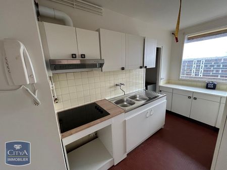 Location Appartement 3 pièces 71m² LILLE 59000 - Photo 5