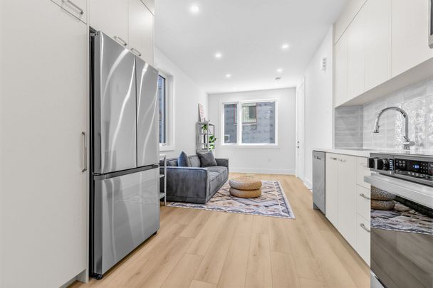 For Lease - 45 Bellevue Avenue Unit# 5b, Toronto, Ontario - Photo 1