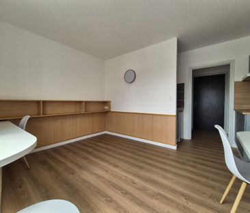 Location Appartement 1 pièce 21m² RODEZ 12000 - Photo 1