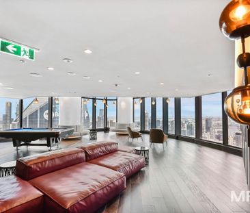 4312/228 La Trobe Street, Melbourne - Photo 2