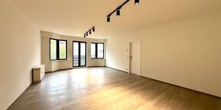 Appartement te huur in Deinze voor € 995 met 2 slaapkamers - Foto 3