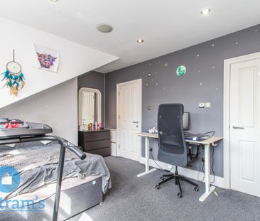 2 bed Penthouse for Rent - Photo 6