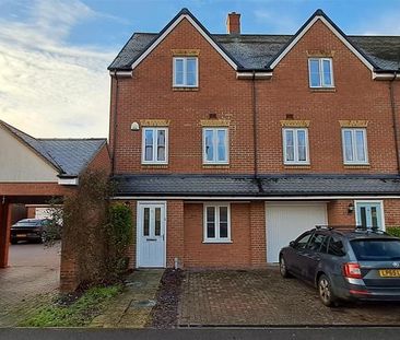 5 bedroom end of terrace house to rent - Photo 4