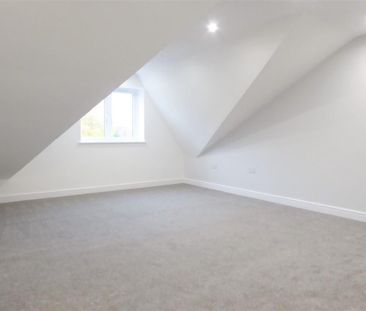 2 bedroom penthouse to rent - Photo 5