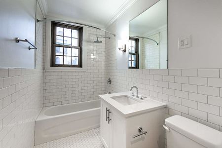 Pet-Friendly Apartments in Shaughnessy Village, Montréal - RECEIVE 1 MONTH OF FREE RENT - Photo 5