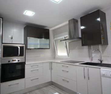 Piso de alquiler en Delicias - Foto 2