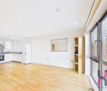 1 bedroom flat to rent - Photo 3