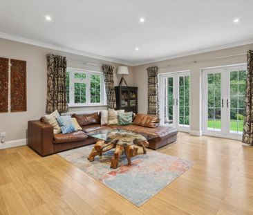 8 bedroom detached house to rent - Photo 1