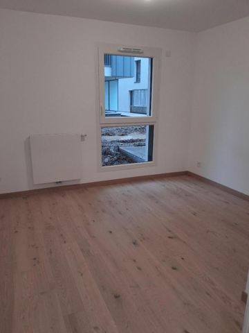 Location Appartement 3 pièces 62m² AIX LES BAINS 73100 - Photo 2