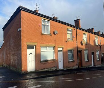 2 bedroom end of terrace house to rent - Photo 6