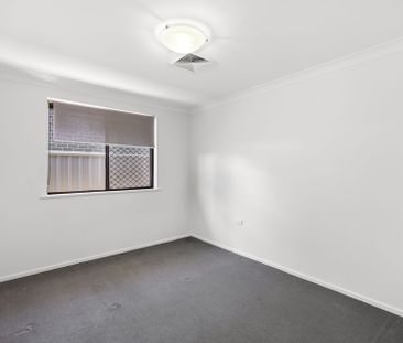 LAKESIDE SUBURB OF CAREY BAY - Photo 6