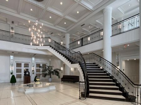 For Lease - 15 Greenview Avenue Unit# 910, Toronto, Ontario - Photo 5