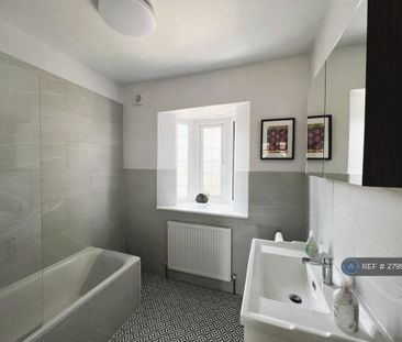 1 bedroom in a house share to rent - Photo 6