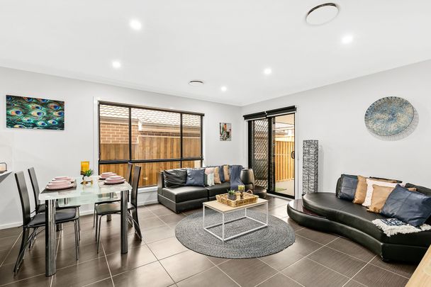 SINGLE LEVEL FAMILY HOME - Photo 1