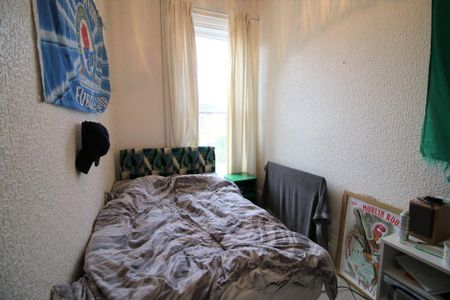4 bedroom maisonette to rent - Photo 5