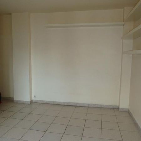 Location Appartement 1 pièce 18m² ISSY LES MOULINEAUX 92130 - Photo 4