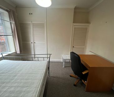 Dudley Street, The Groves - P1652 - Photo 3