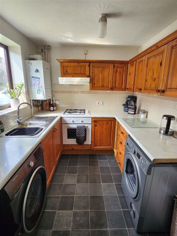 Harrison Close, Newnham - Photo 4