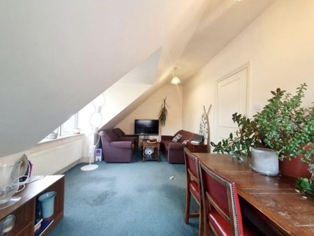 House share to rent - Photo 4