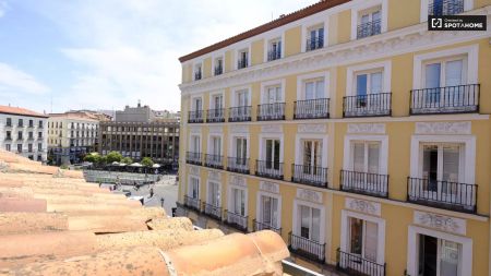3-bedroom apartment for rent in Sol, equipped kitchen - Foto 5
