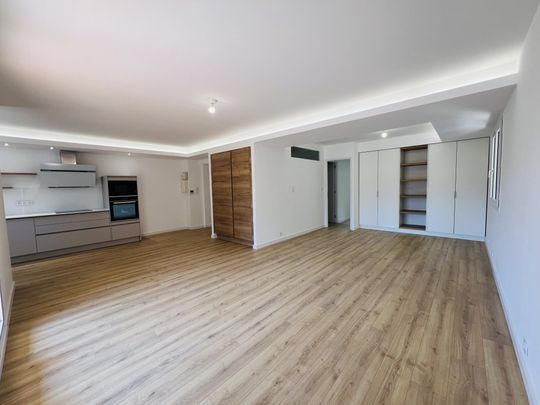Location Appartement 3 pièces 76m² TOULON 83000 - Photo 1